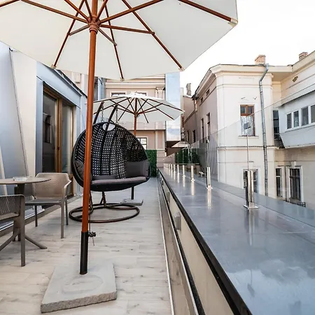 Street - Maestro Otel Odessa