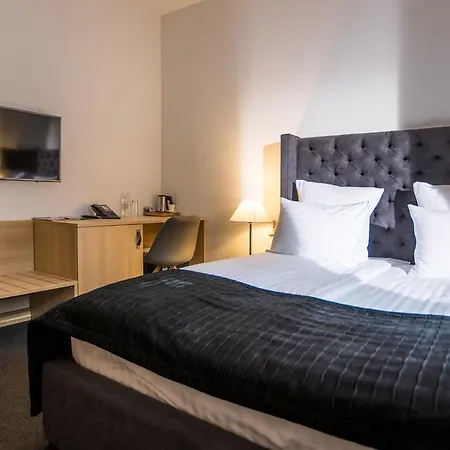 Otel Street - Maestro