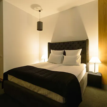 Street - Maestro Hotel Odesa