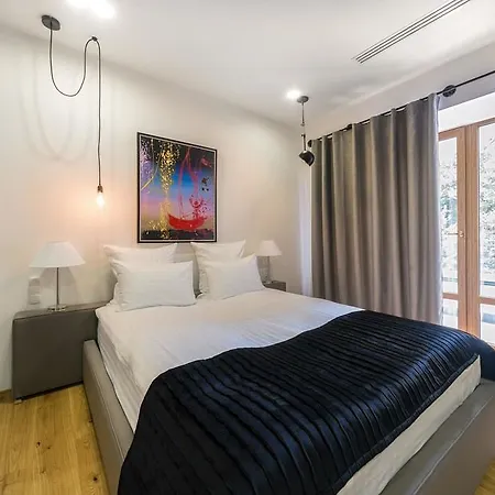 Hotel Street - Maestro Odesa