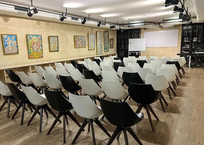 Otel Street - Maestro