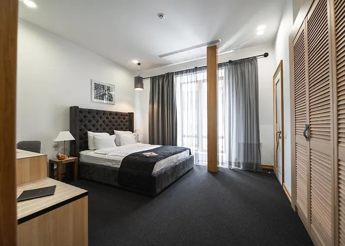 Street - Maestro Otel Odessa