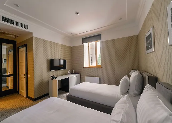 Ξενοδοχείο Street - Maestro