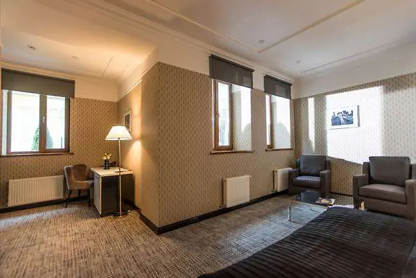 Street - Maestro Otel Odessa