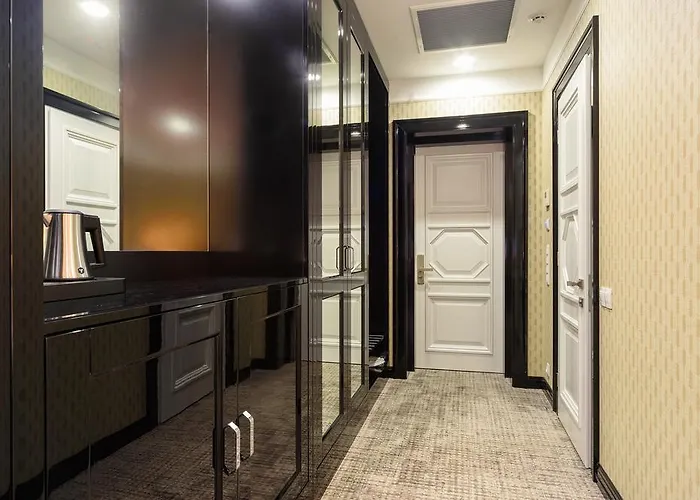 Hotel Street - Maestro Odesa